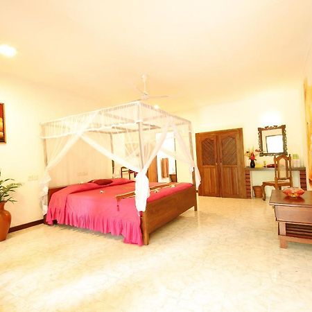 Ayurveda Centrum Lawrence Hill Paradise Хикадува Екстериор снимка