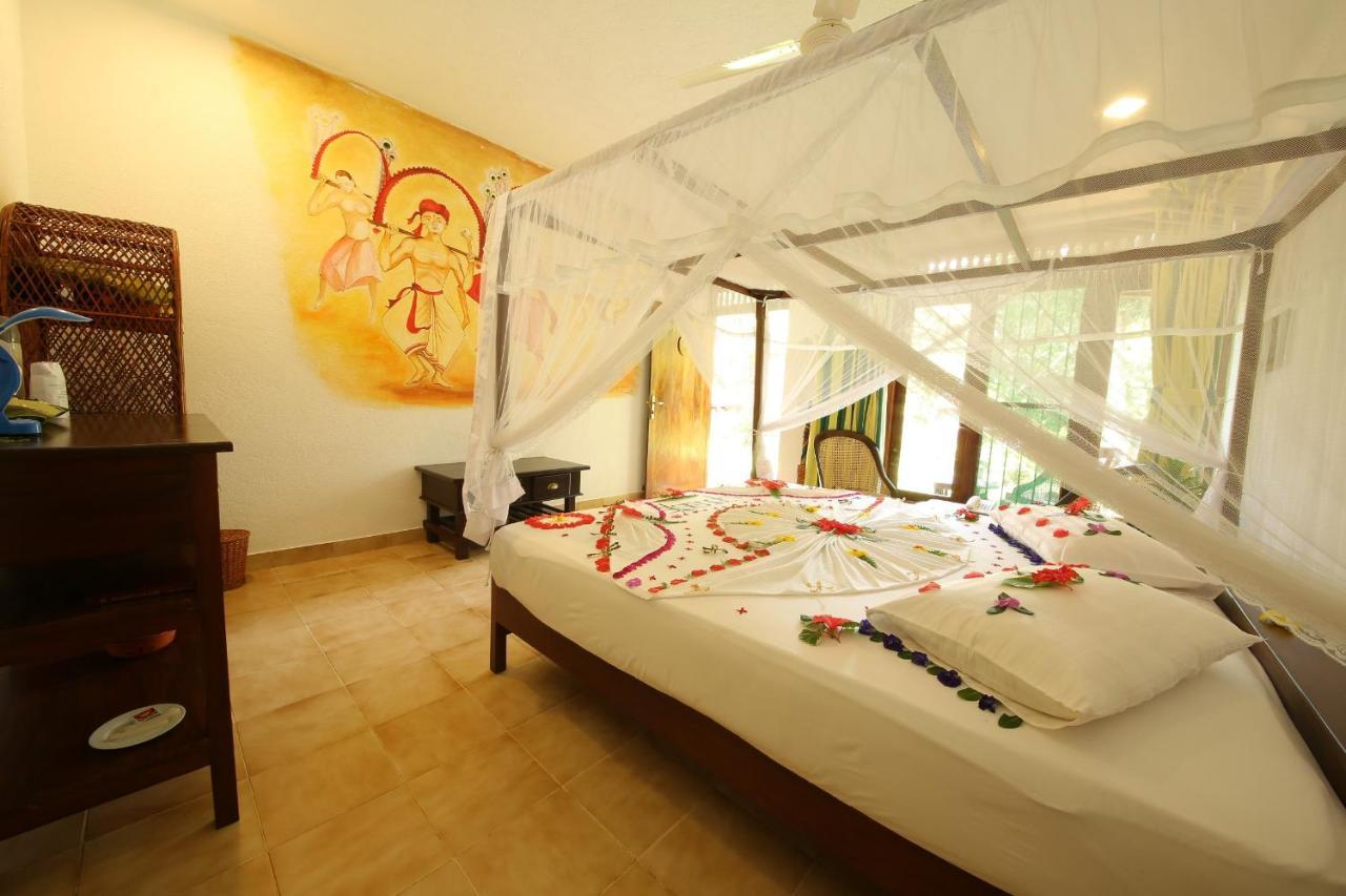 Ayurveda Centrum Lawrence Hill Paradise Хикадува Екстериор снимка