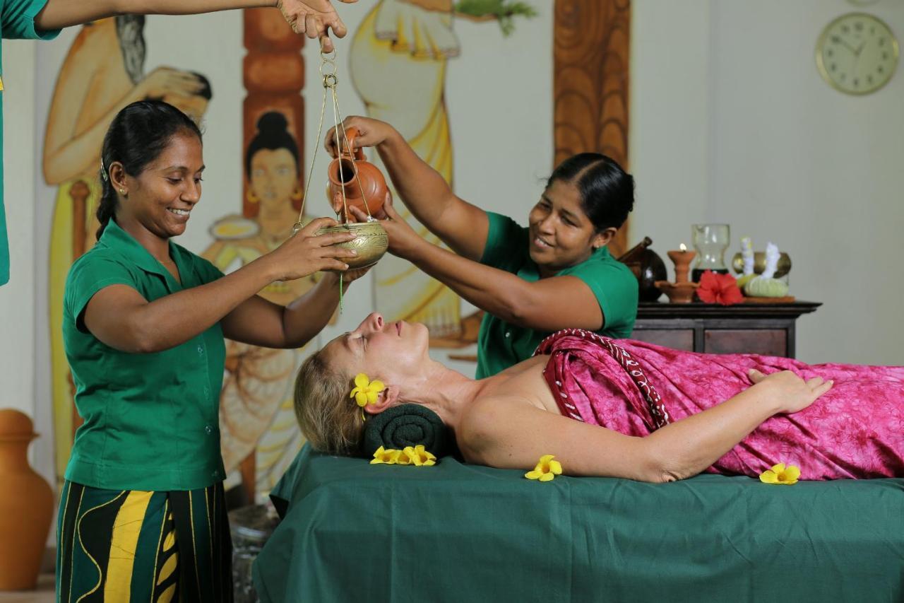 Ayurveda Centrum Lawrence Hill Paradise Хикадува Екстериор снимка